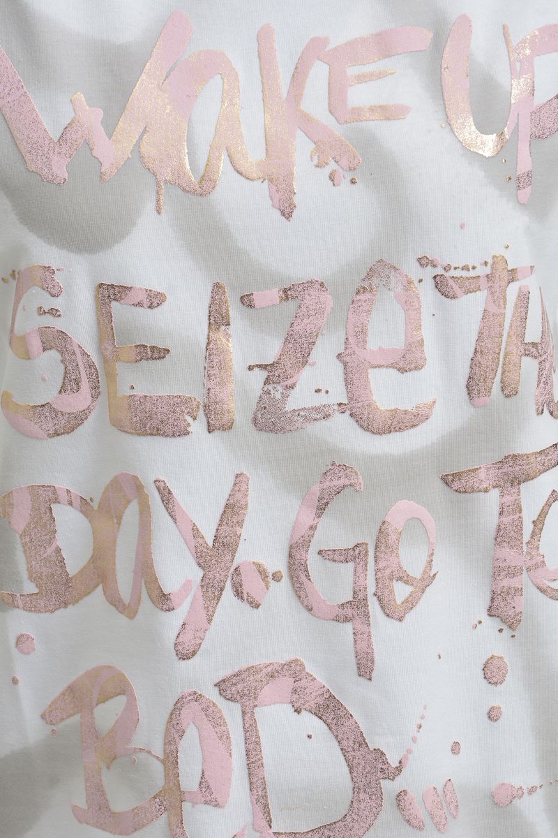 T-Shirt with Wording