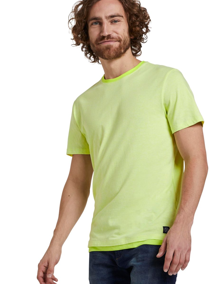 T-Shirt mit Underlayer