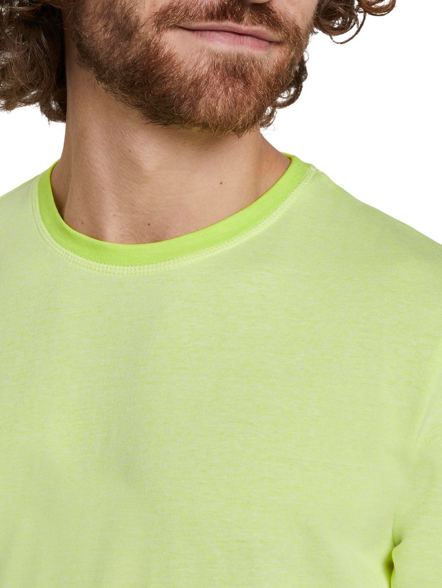 T-Shirt mit Underlayer
