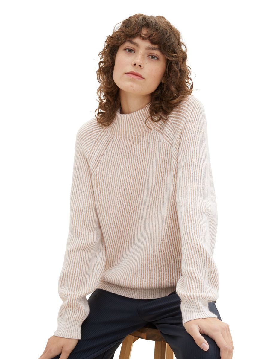 Strickpullover mit Stehkragen