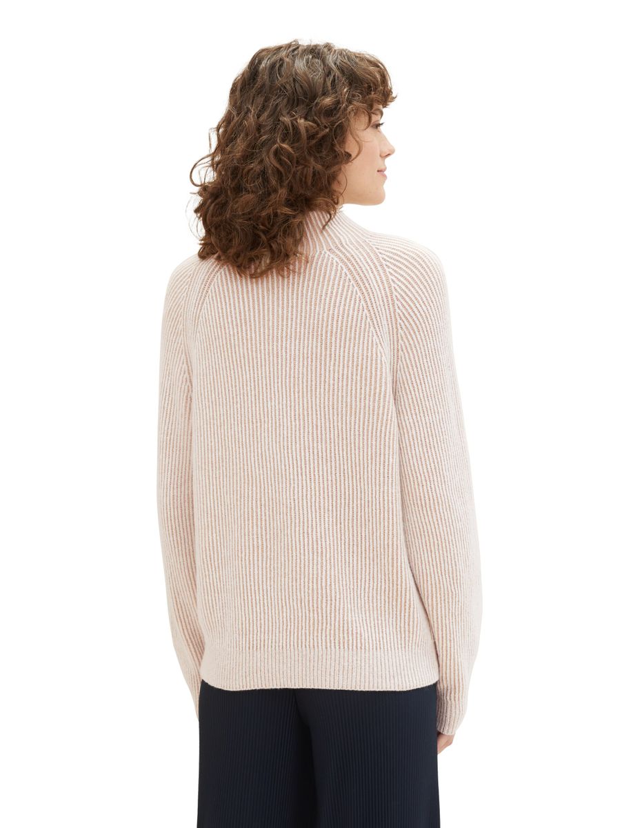 Strickpullover mit Stehkragen