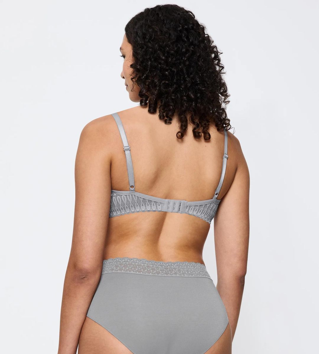 Aura Spotlight T WHP