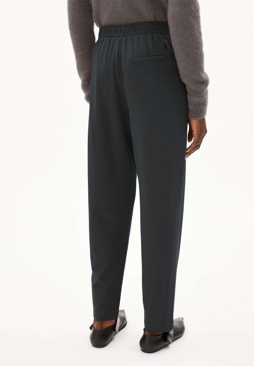 MAGDAALENA JERSEY PANT