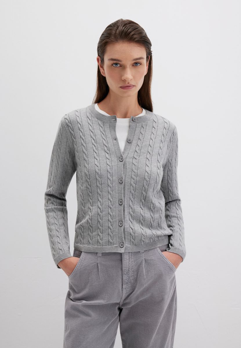 BUTTON SHORT CARDIGAN