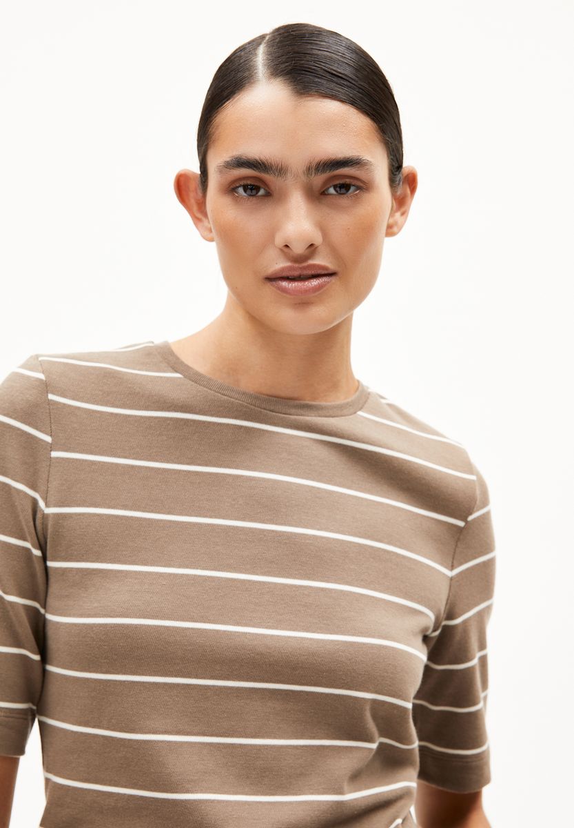 JAANISARA FINE STRIPE