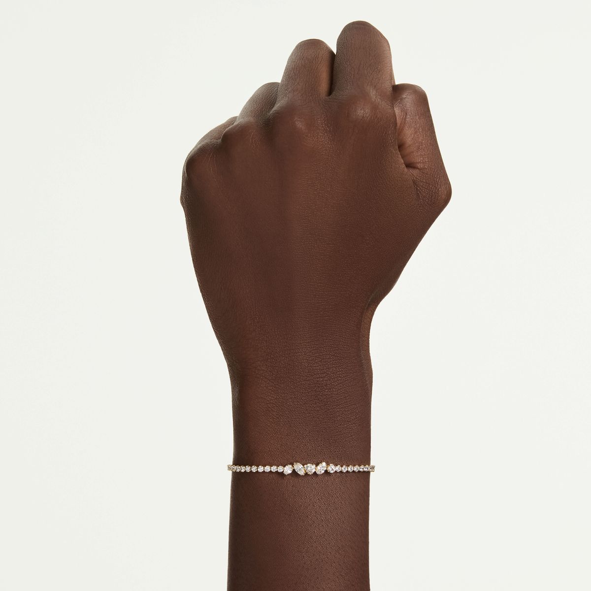 Mesmera Armband, Verschiedene Schliffe, Weiß, 18K goldbeschichtet