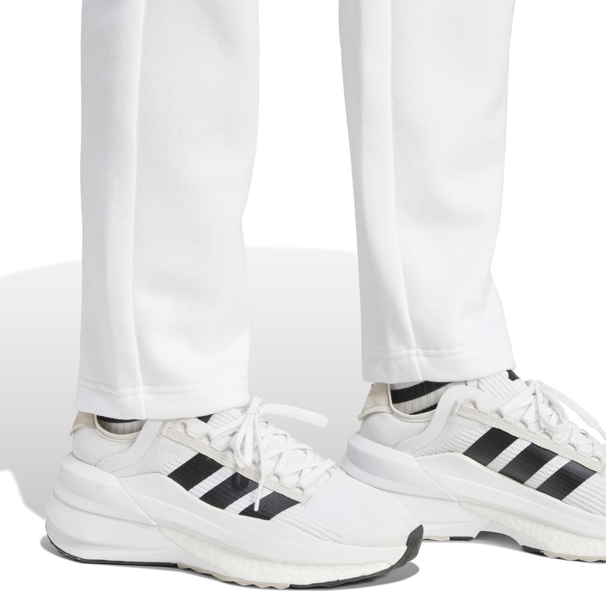 ESSENTIALS SMALL LOGO FEEL COZY OPEN HEM PANT