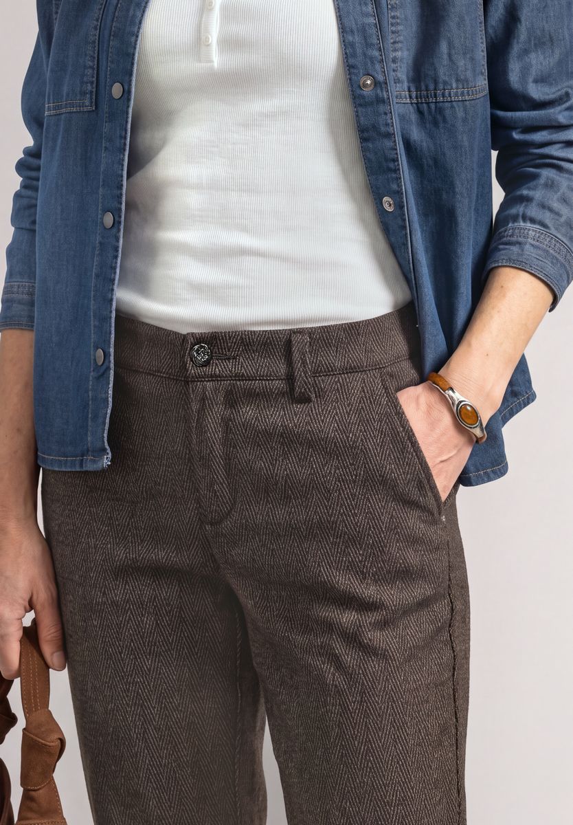 Mid Waist Chino im Casual Fit