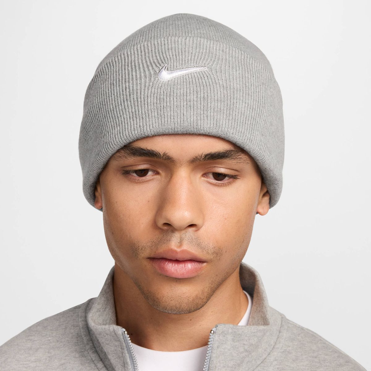 U NK PEAK BEANIE TC SWSH F24 L
