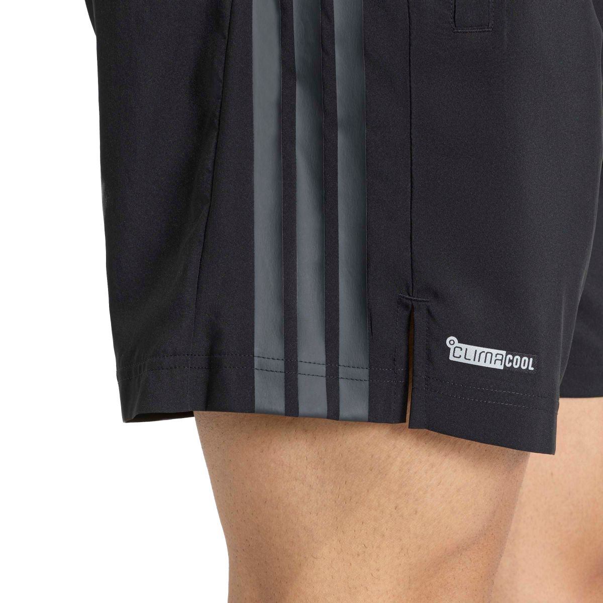 TECH ESSENTIALS WORKOUT 3-STREIFEN SHORTS