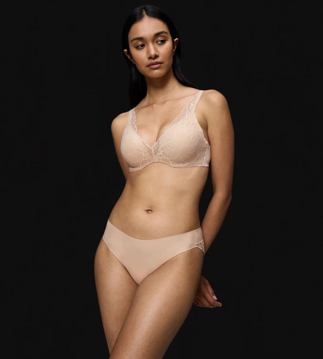 Body Make-Up Illusion Lace WP