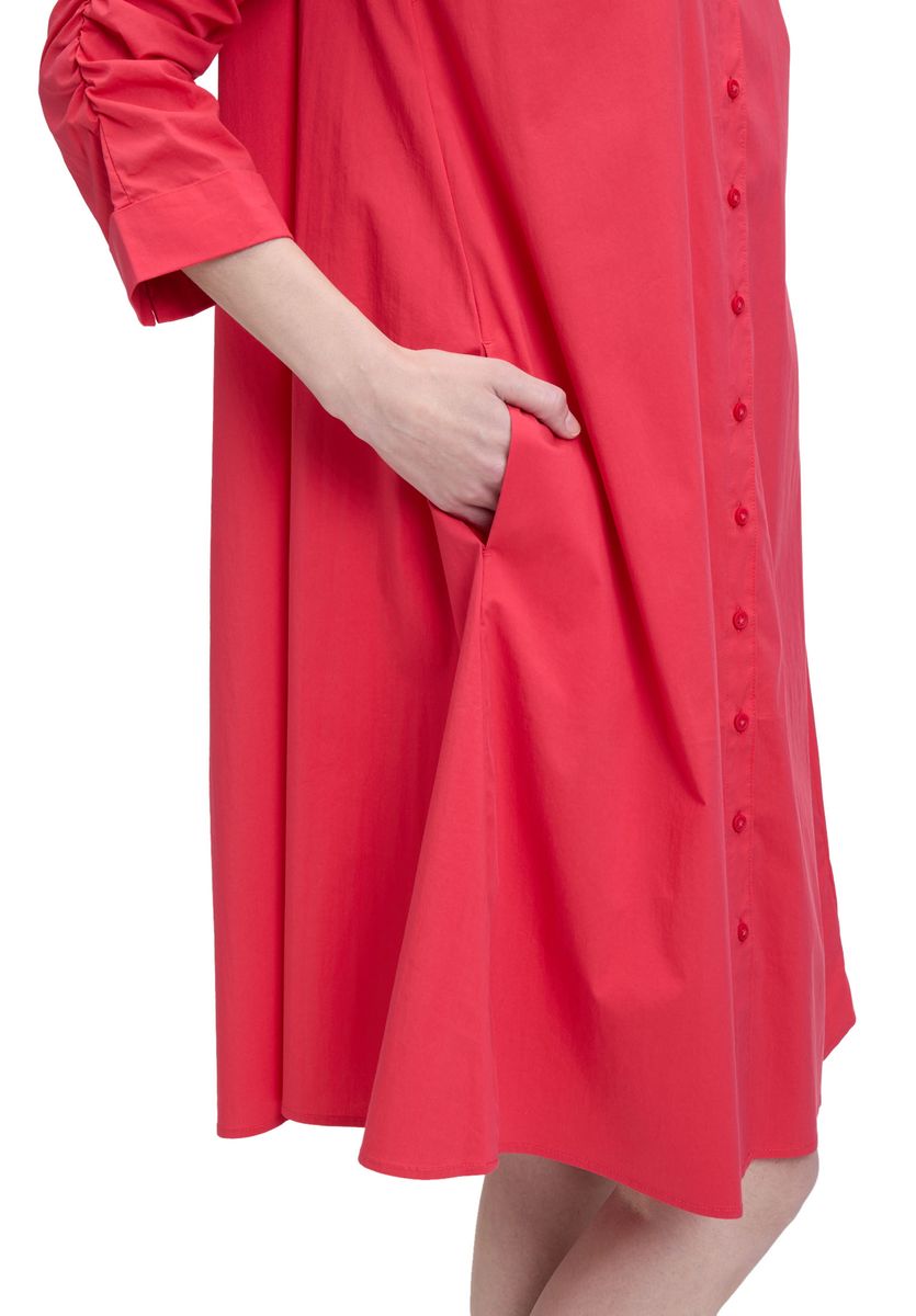 Blusenkleid