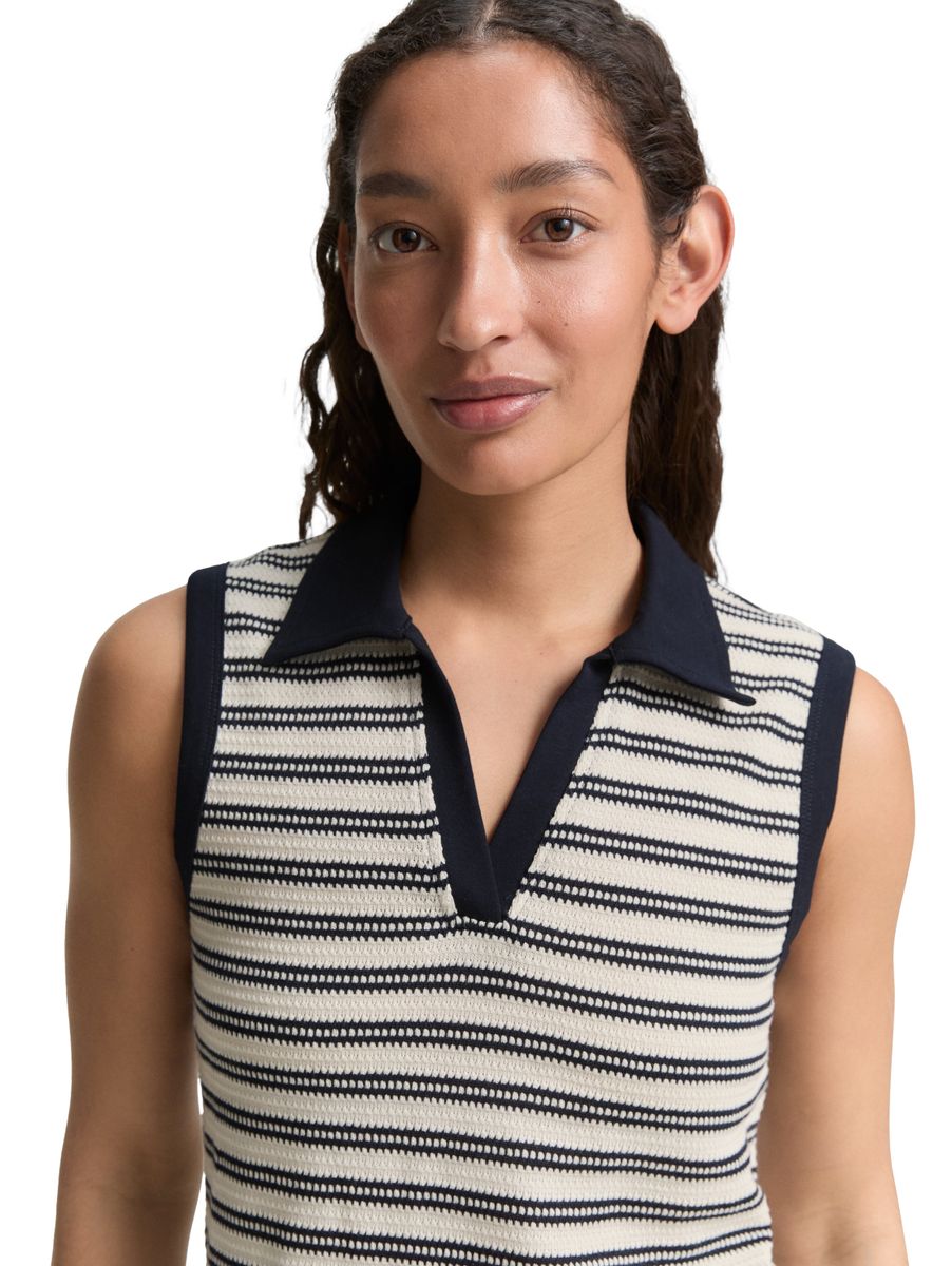Stricktop mit Polokragen
