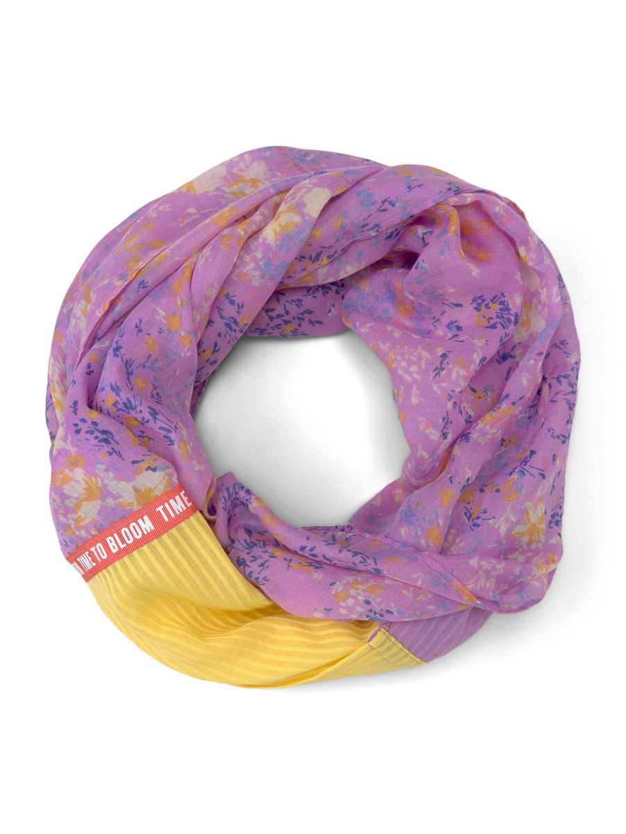 gemusterter Schlauchschal