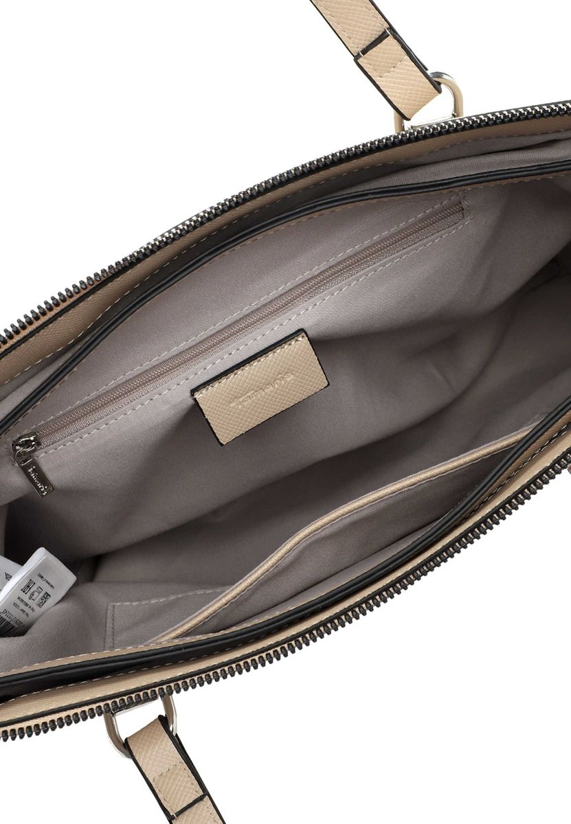 Shopper TAS Faiza