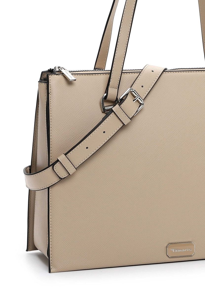 Shopper TAS Faiza