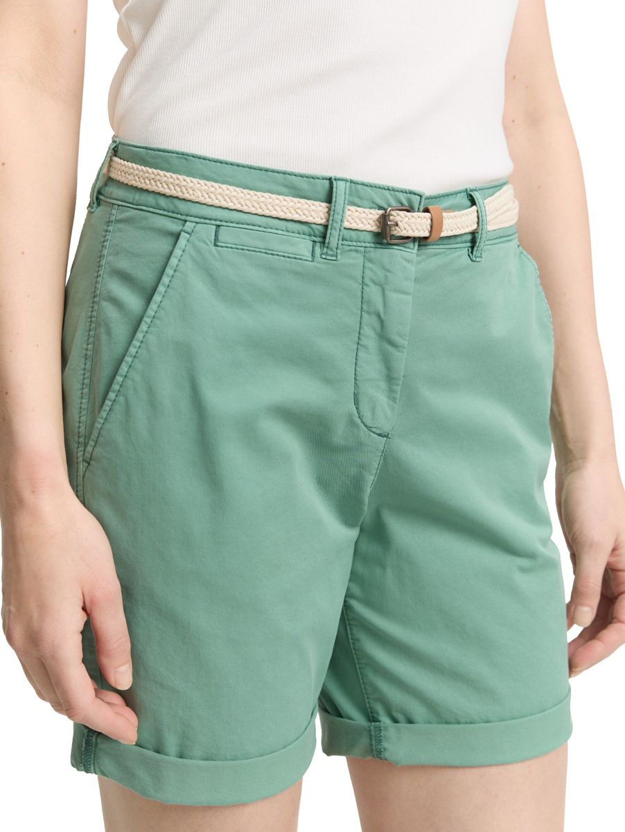 Chino Bermuda Shorts mit Gürtel