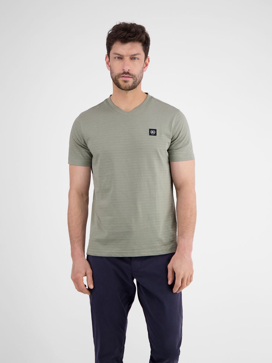 V-NECK