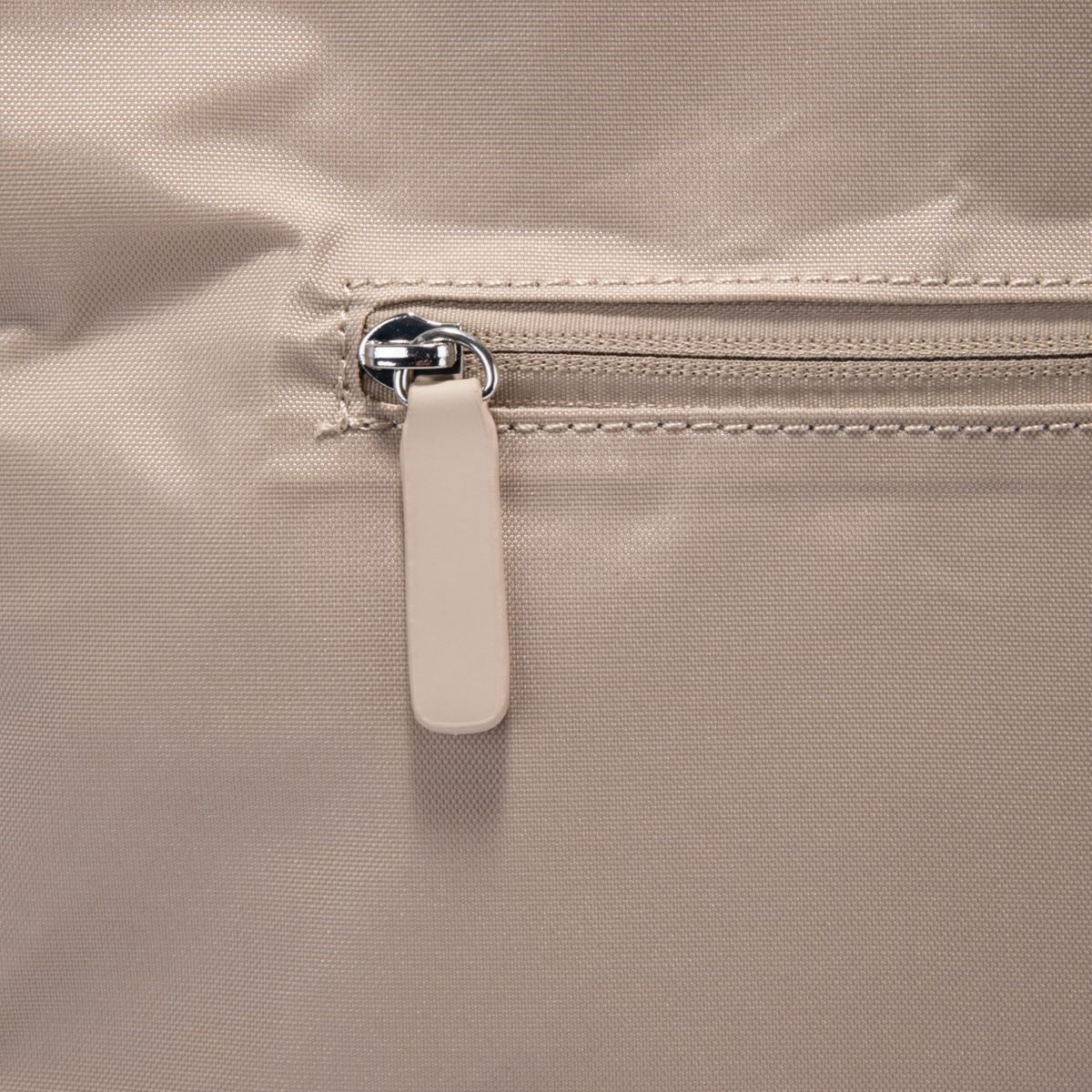 Tranquility Shopper Lhz