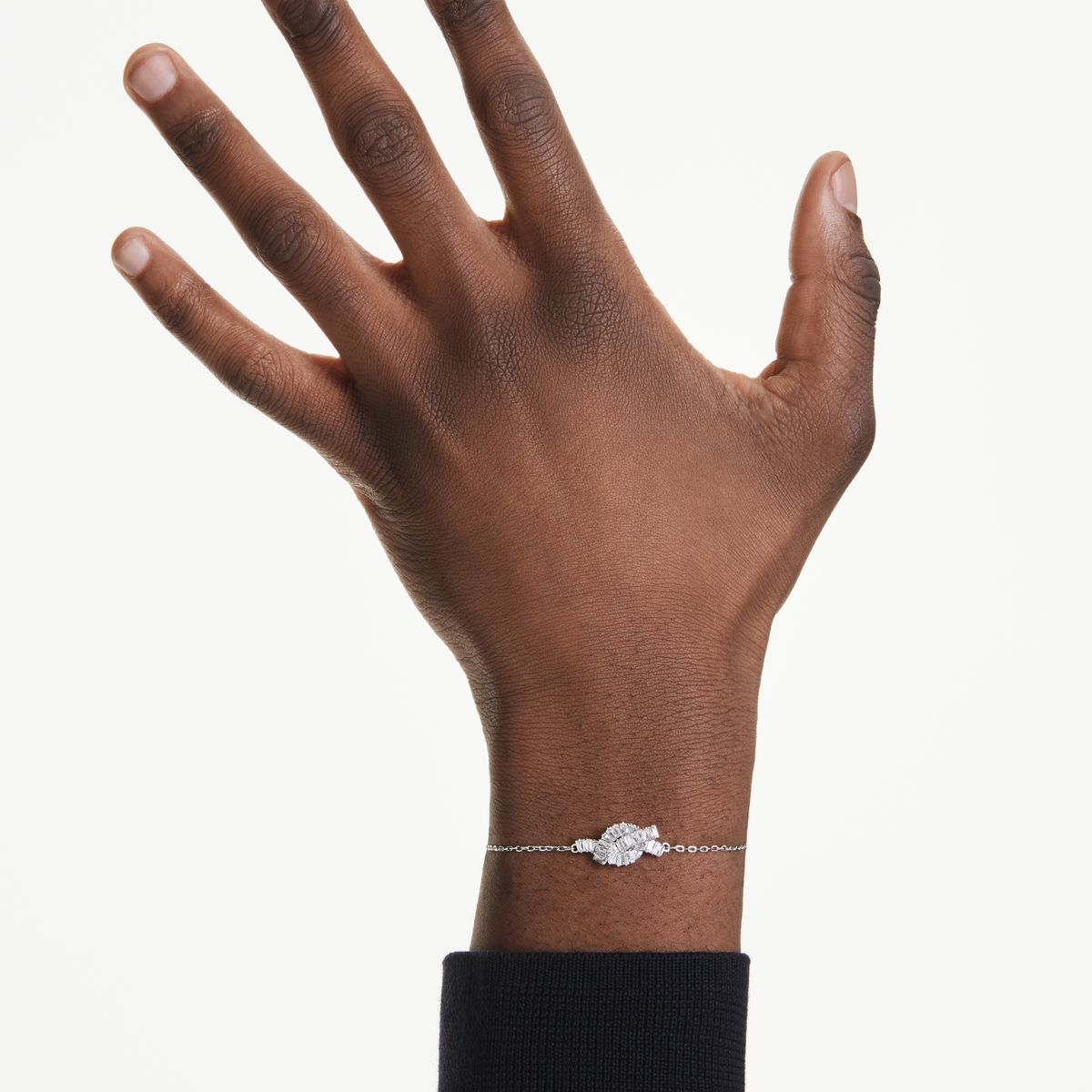 MATRIX:ARMBAND KNOT WHI/RHS M