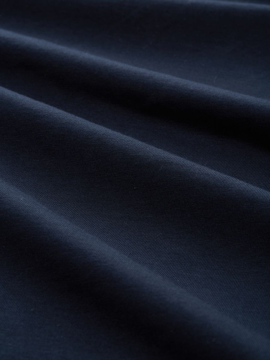 Basic T-Shirt