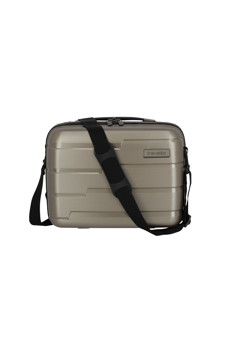 Air Base  Beautycase