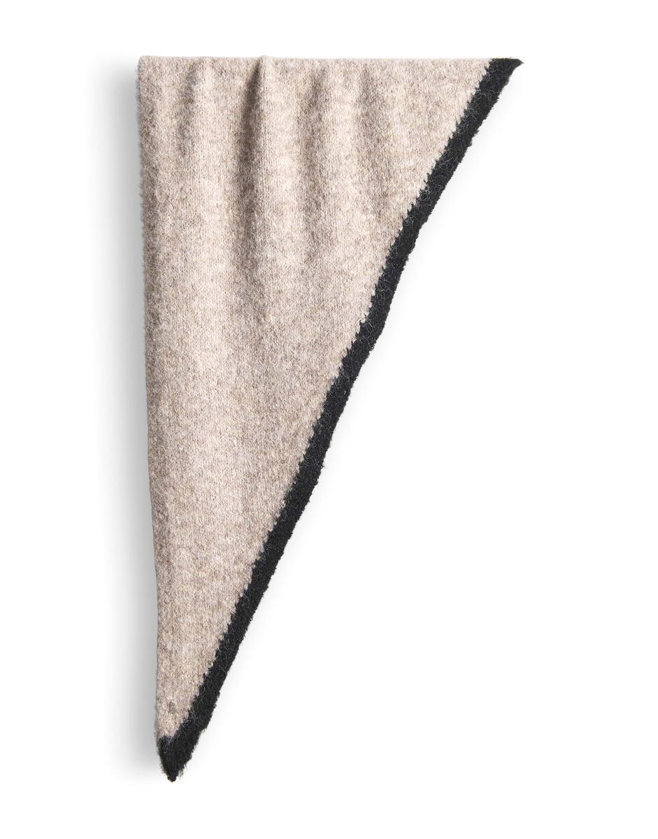 Amars scarf
