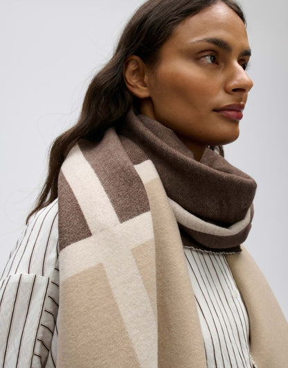 Aglinda scarf