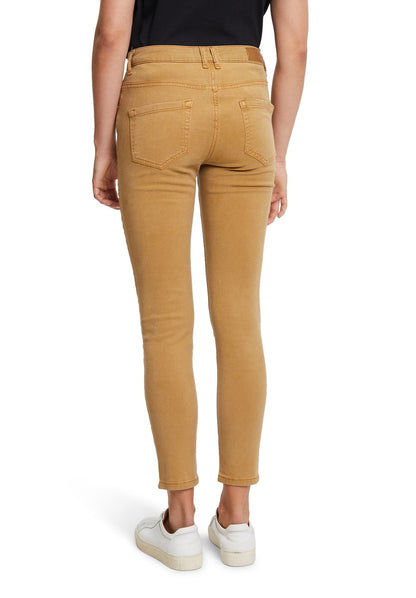 Modern fit jeans