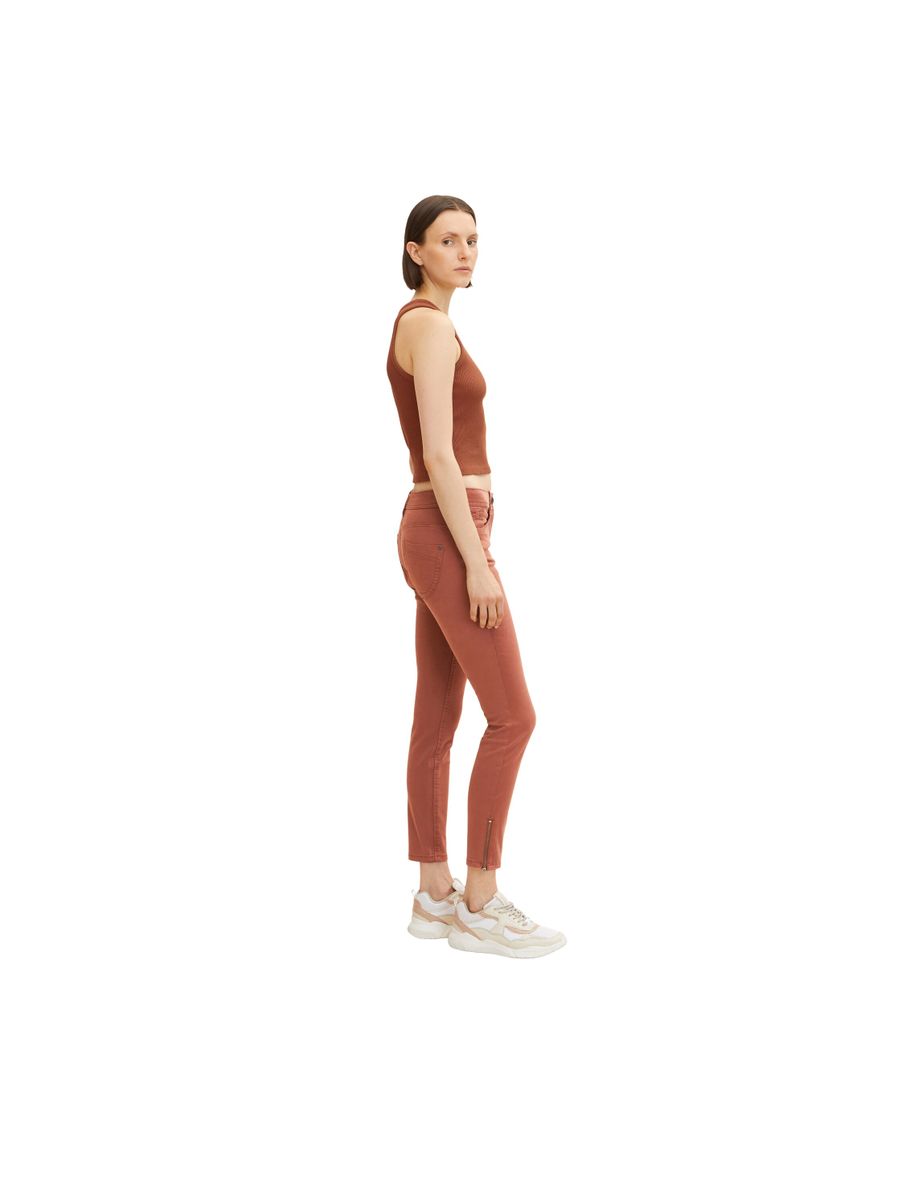 Alexa Skinny Jeans