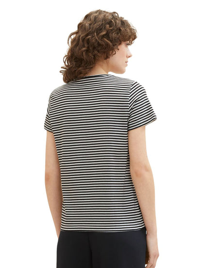 T-Shirt mit Stickerei