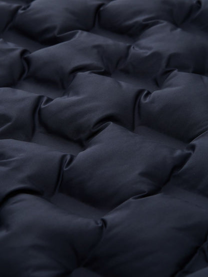 Hybrid Steppmantel mit wasserabweisender Funktion