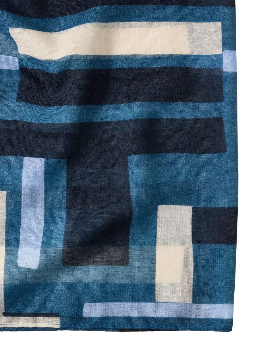Loop-Schal mit Muster