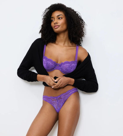 Palina Moonlight Kiss String