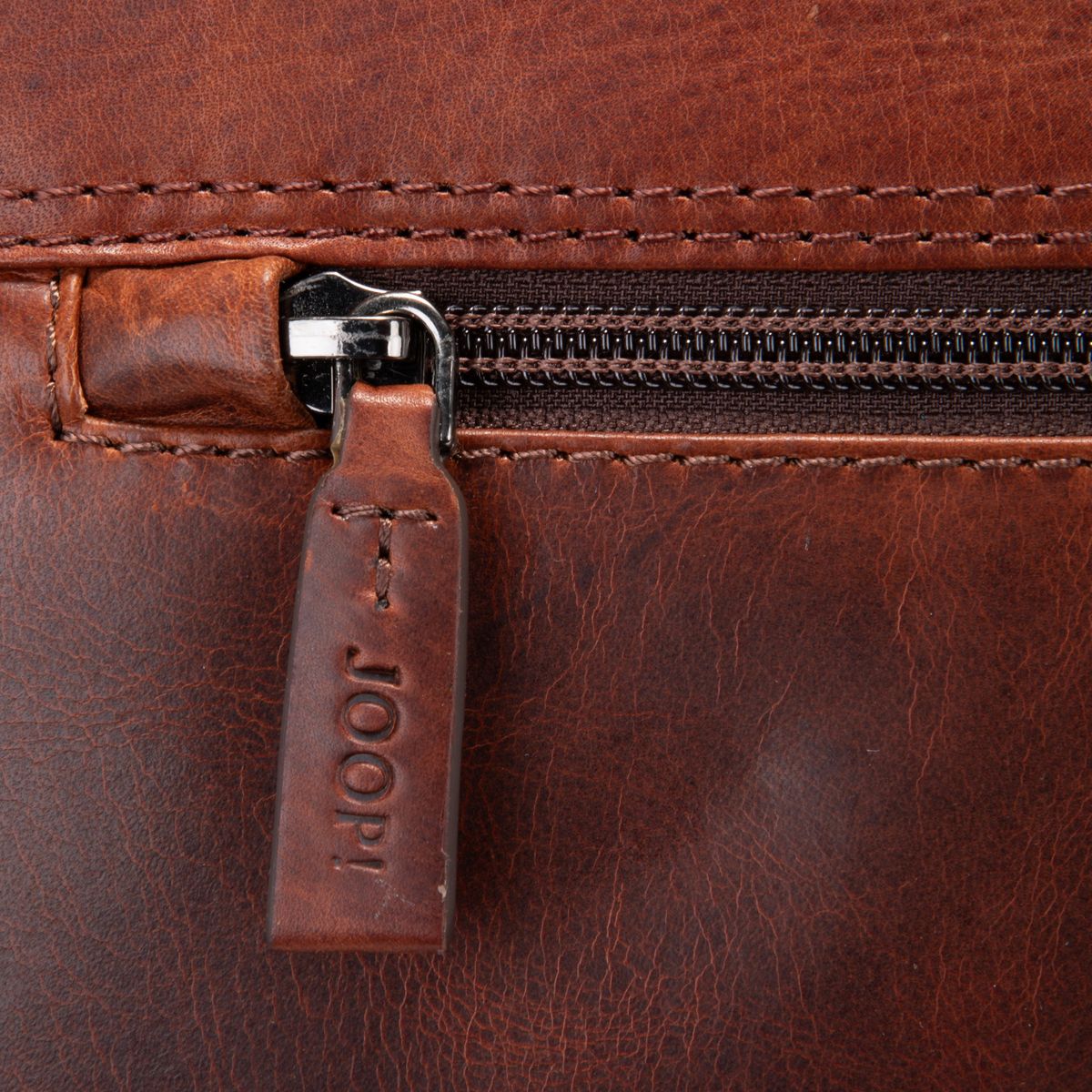 Cerratano Janis Messenger Mhf