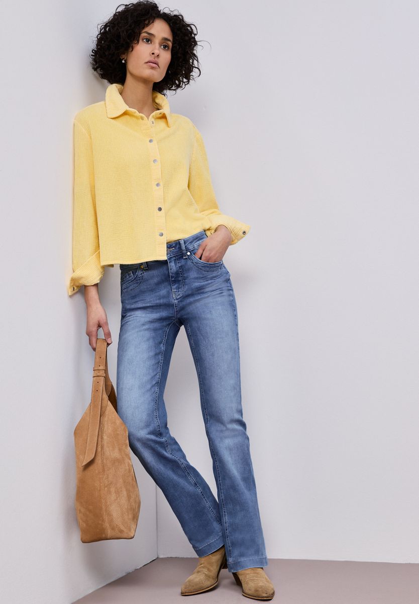 Bootcut Jeans