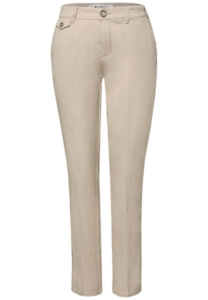 Chino im Casual Fit in softer Qualität