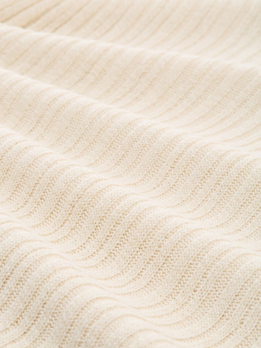 Stricktop mit V-Ausschnitt