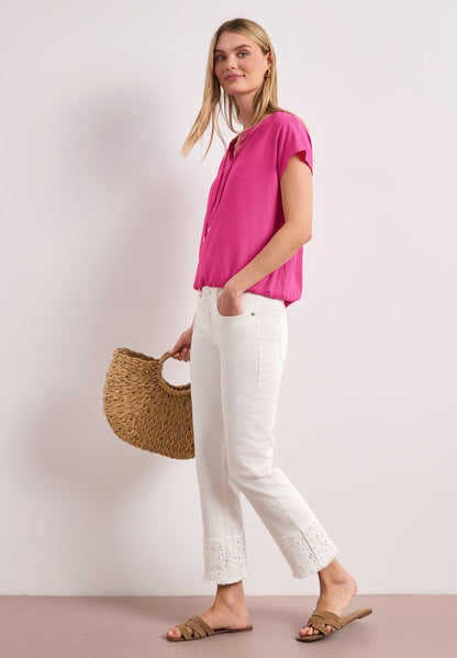 Blusenshirt mit Split Neck und Smokdetail