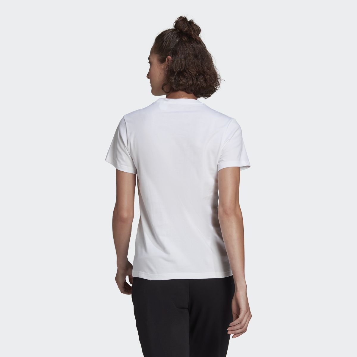 Loungewear Essentials Logo T-Shirt