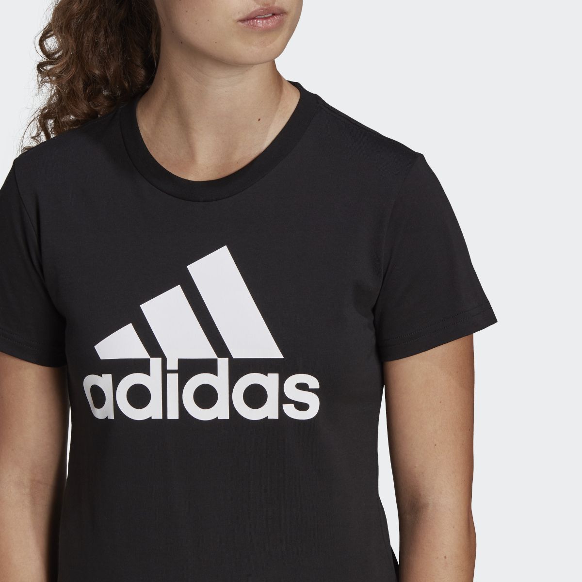 Loungewear Essentials Logo T-Shirt