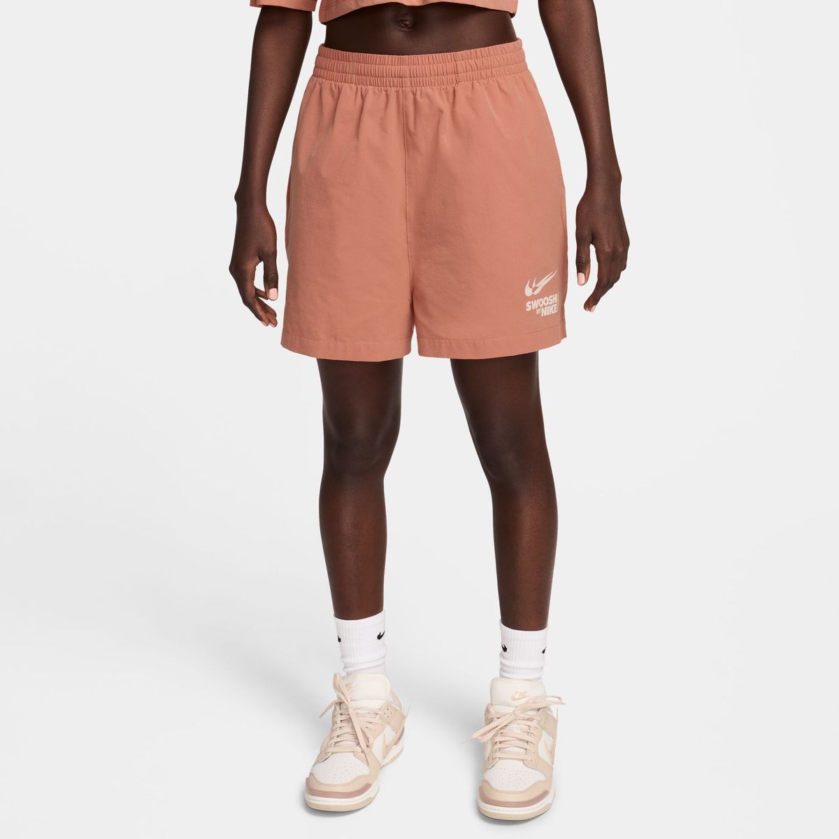 W NSW WOVEN SHORT GLS