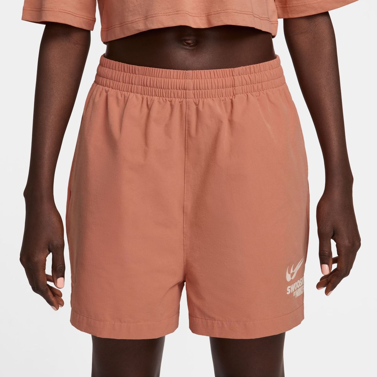 W NSW WOVEN SHORT GLS