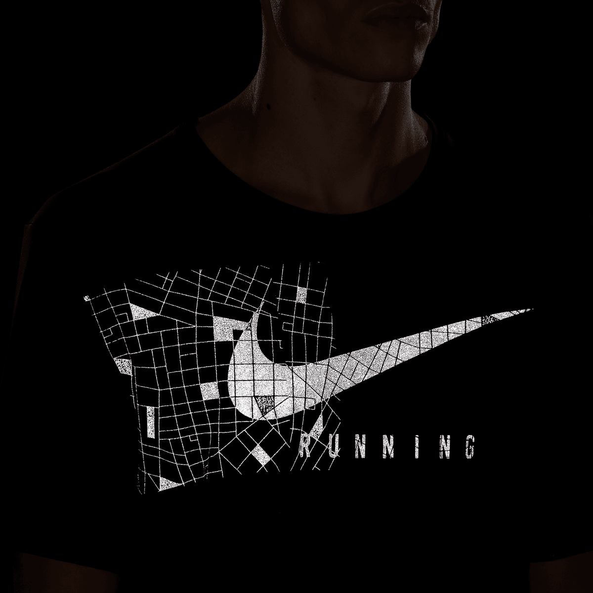 Nike M Nk Df Uv Miler Rundvn Ss Gfx - midnight navy/reflective silv