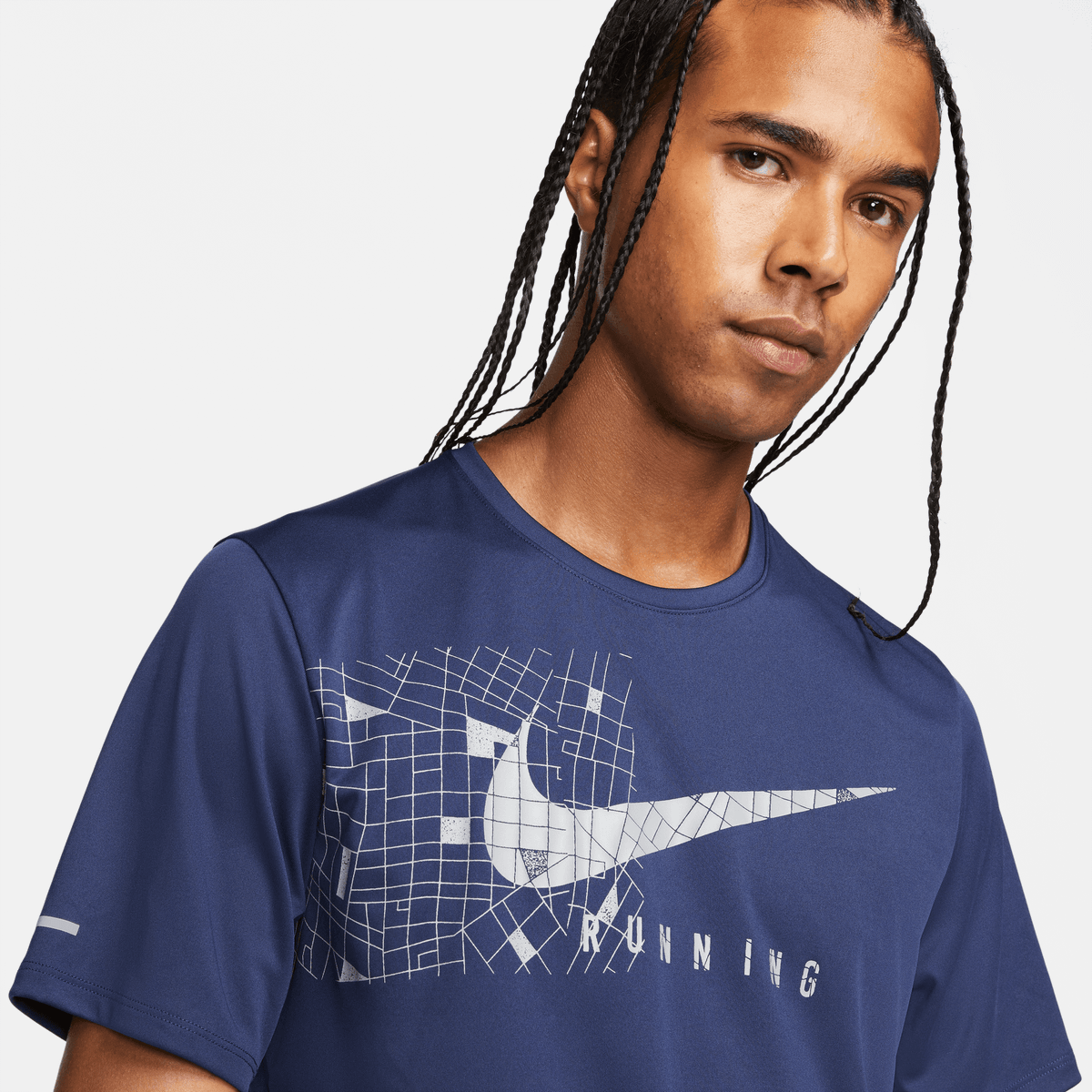 Nike M Nk Df Uv Miler Rundvn Ss Gfx - midnight navy/reflective silv