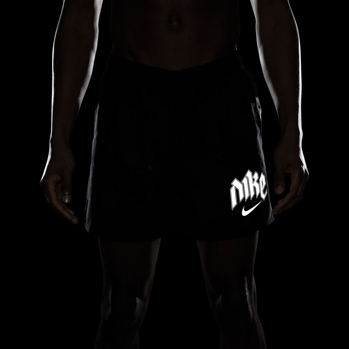 NIKE Herren M NK DF RN DVN CHLNGR 5BF SHRT