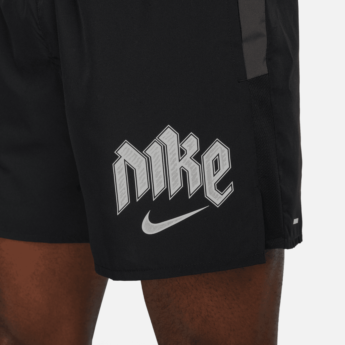 NIKE Herren M NK DF RN DVN CHLNGR 5BF SHRT