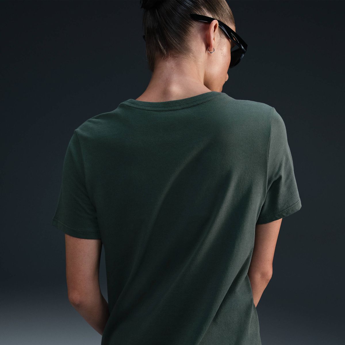Nike W Nsw Club Ss Tee - vintage green