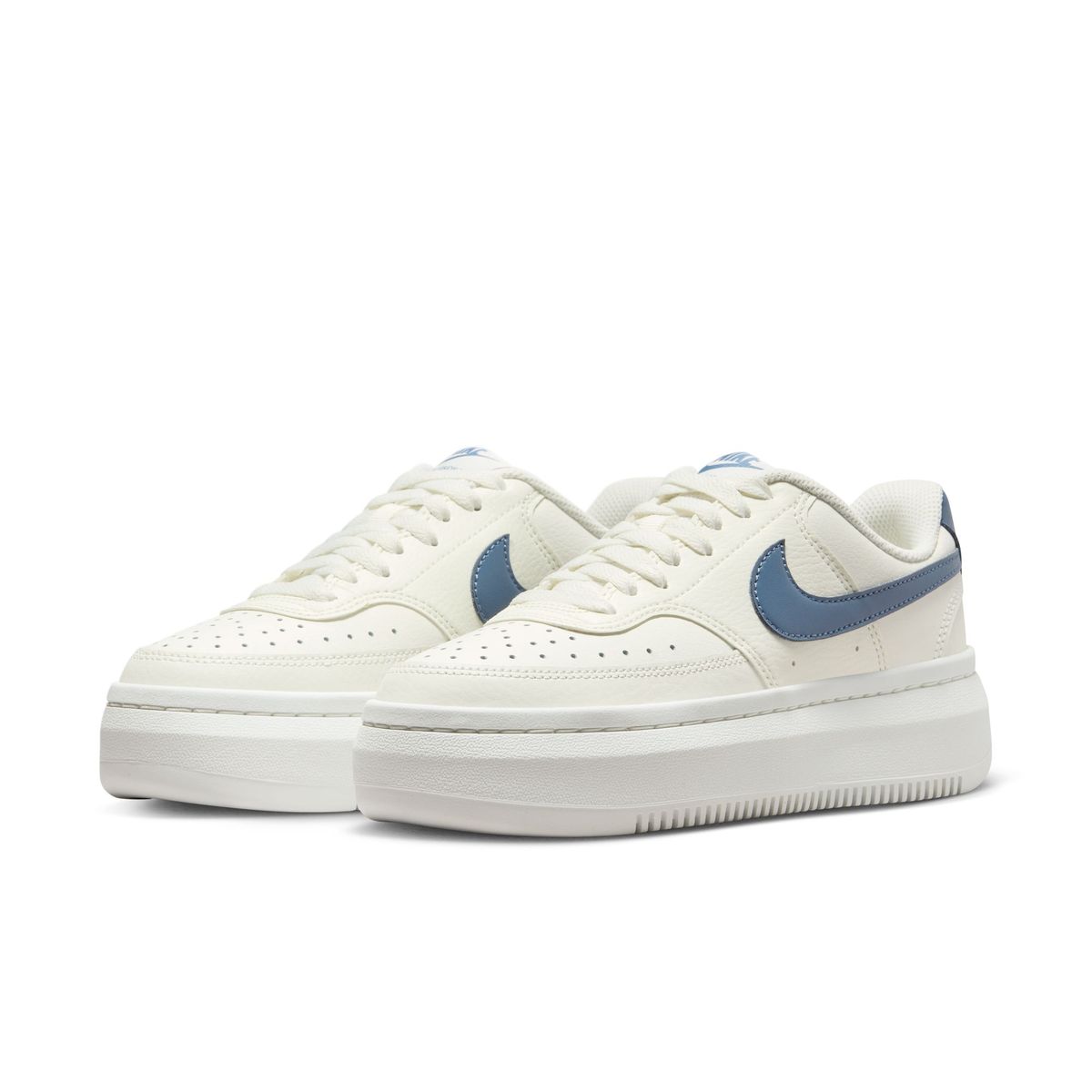 W NIKE COURT VISION ALTA LTR