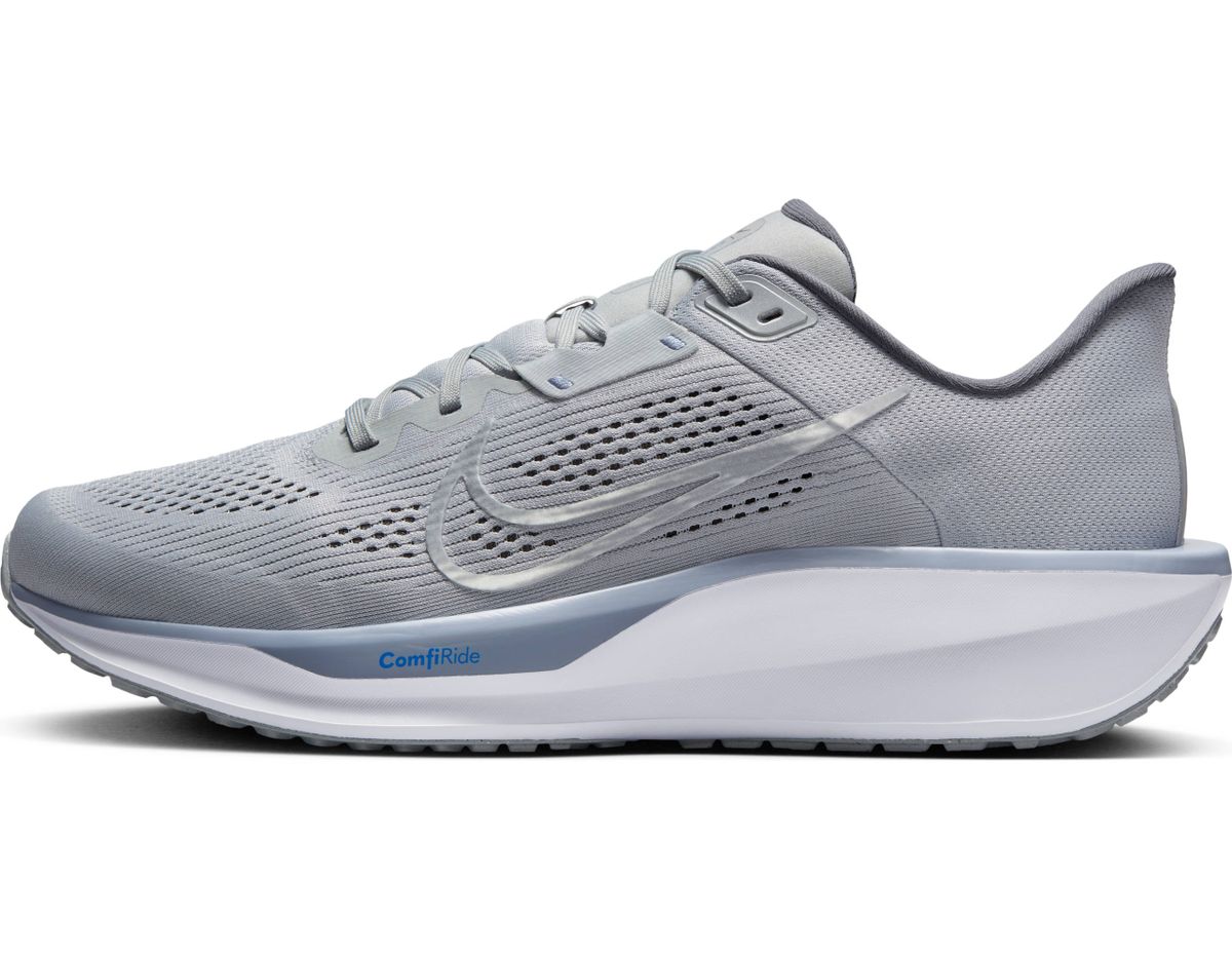 NIKE QUEST 6